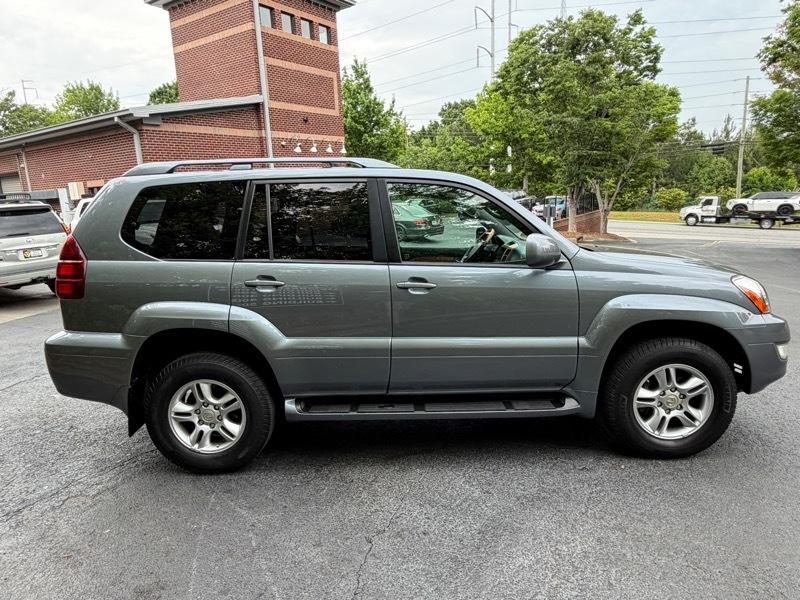 Lexus GX 470 Sport Utility 2005