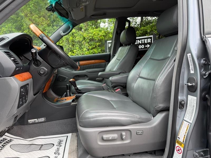 Lexus GX 470 Sport Utility 2005
