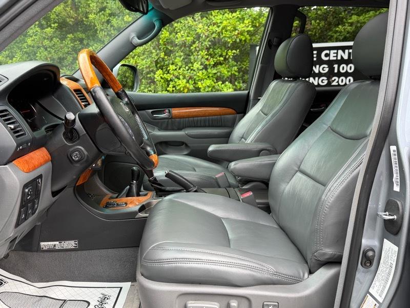 Lexus GX 470 Sport Utility 2005