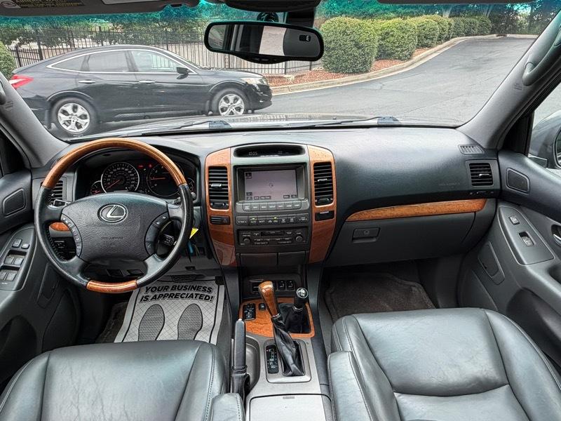 Lexus GX 470 Sport Utility 2005