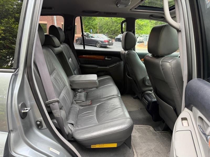 Lexus GX 470 Sport Utility 2005