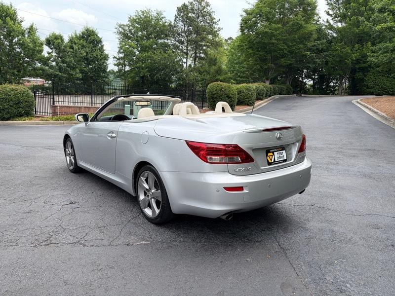 Lexus IS C IS 350C 2010