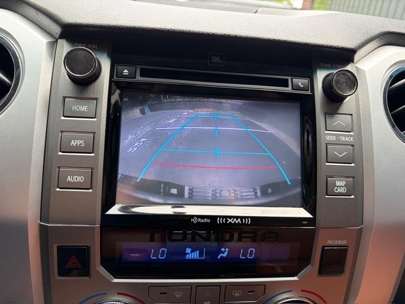 Toyota Tundra  2014