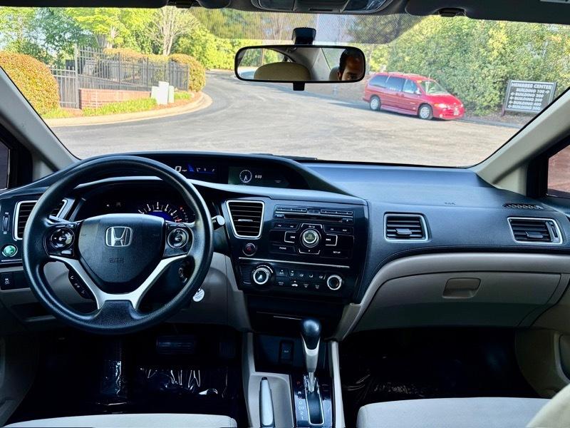 Honda Civic LX Sedan 5-Speed AT 2013