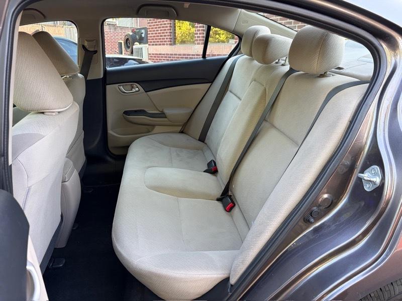 Honda Civic LX Sedan 5-Speed AT 2013
