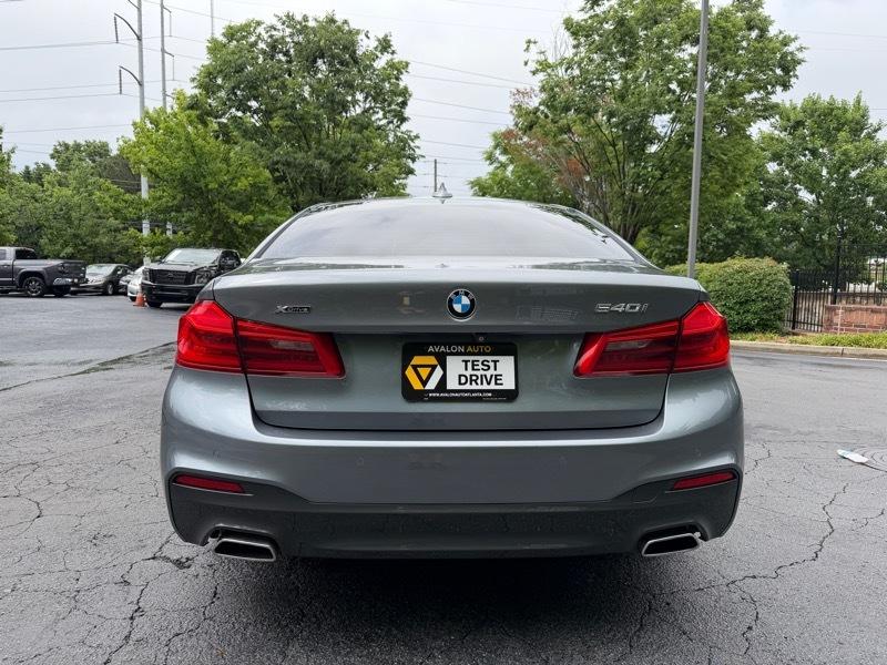 BMW 5-Series 540i xDrive 2019