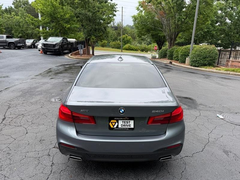 BMW 5-Series 540i xDrive 2019