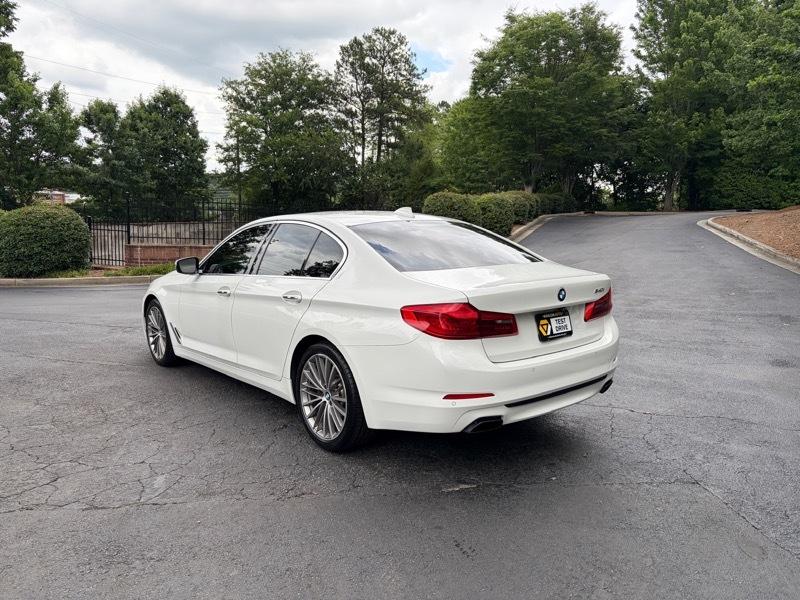 BMW 5-Series 540i 2017