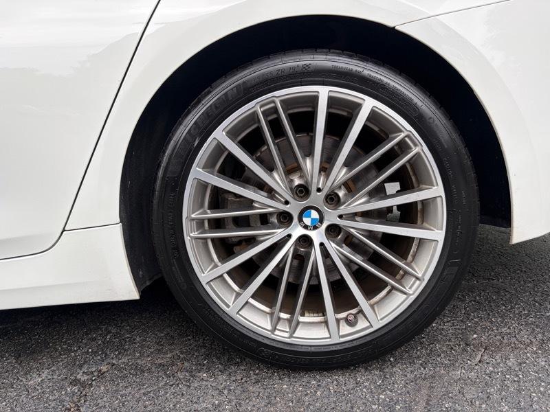 BMW 5-Series 540i 2017
