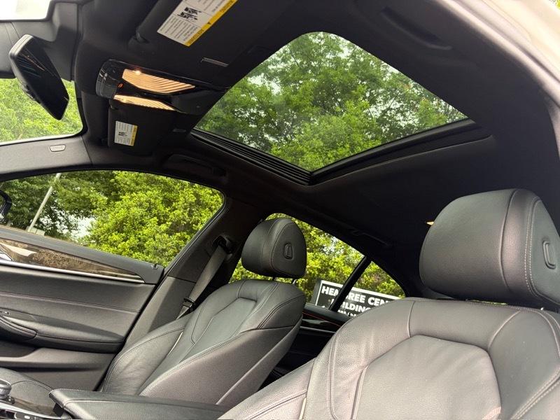 BMW 5-Series 540i 2017