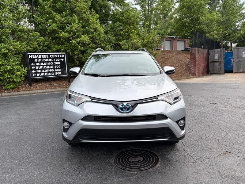 Toyota RAV4 Hybrid XLE 2016