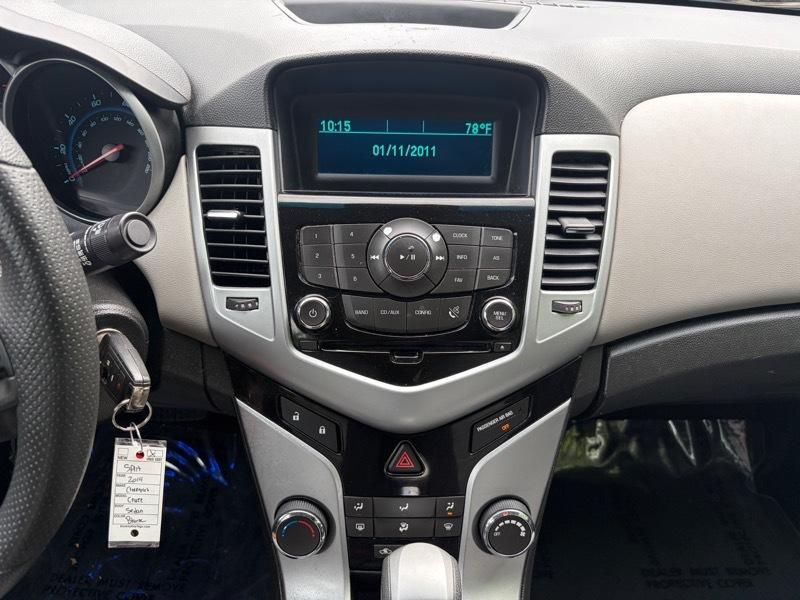 Chevrolet Cruze LS Auto 2014