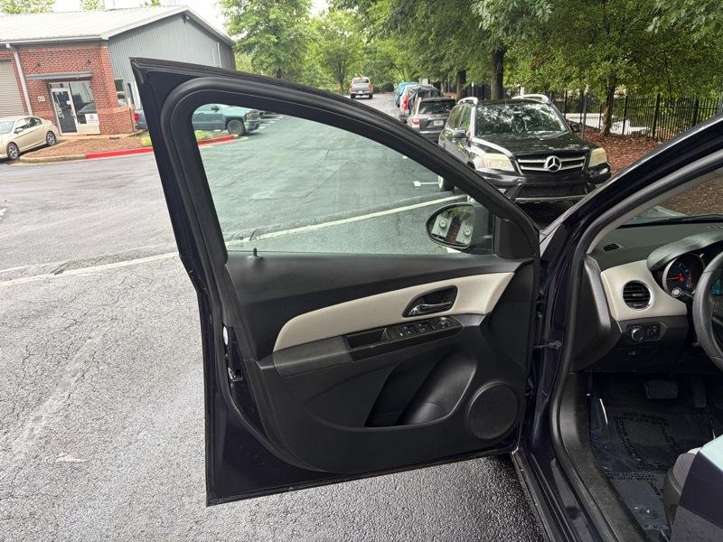 Chevrolet Cruze LS Auto 2014