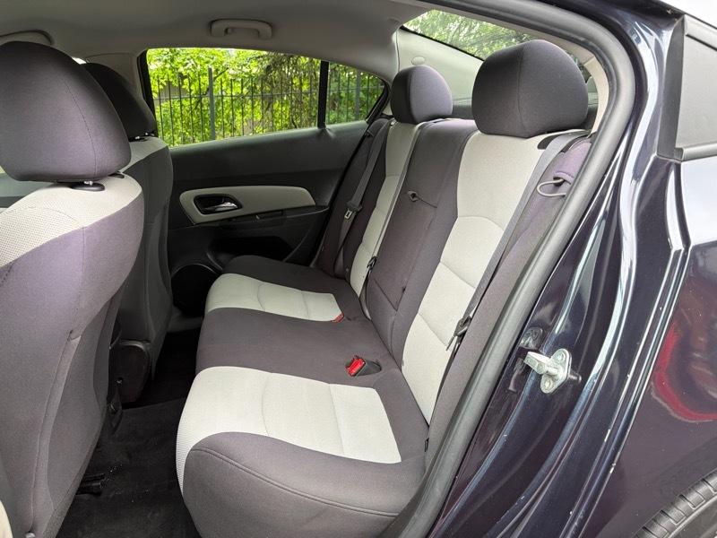 Chevrolet Cruze LS Auto 2014