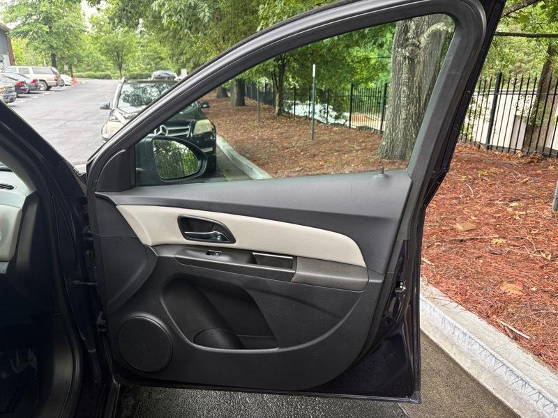 Chevrolet Cruze LS Auto 2014