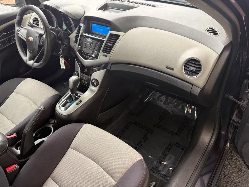 Chevrolet Cruze LS Auto 2014