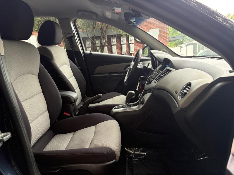 Chevrolet Cruze LS Auto 2014