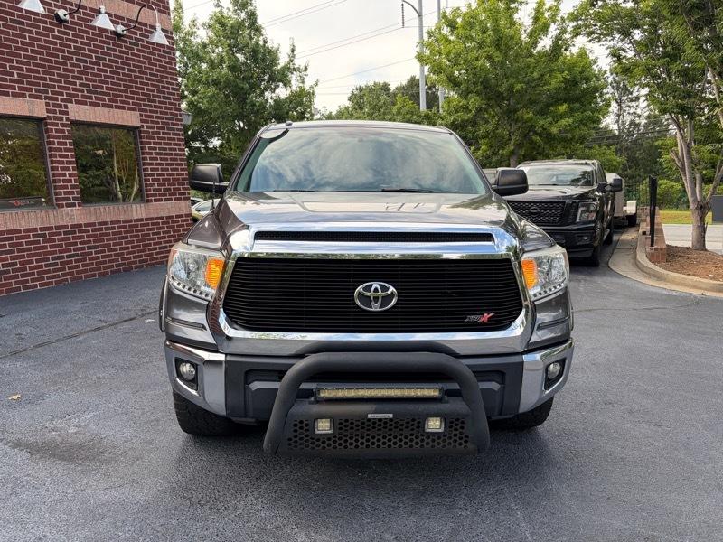 Toyota Tundra  2016