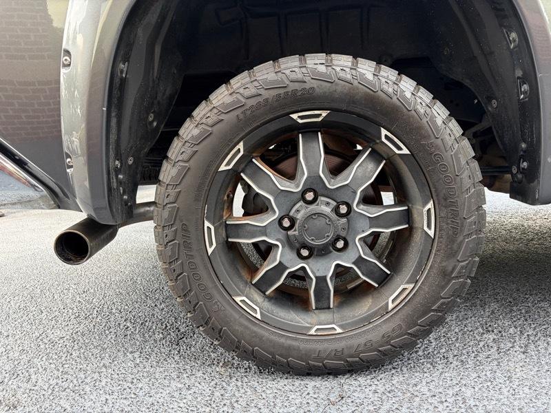Toyota Tundra  2016