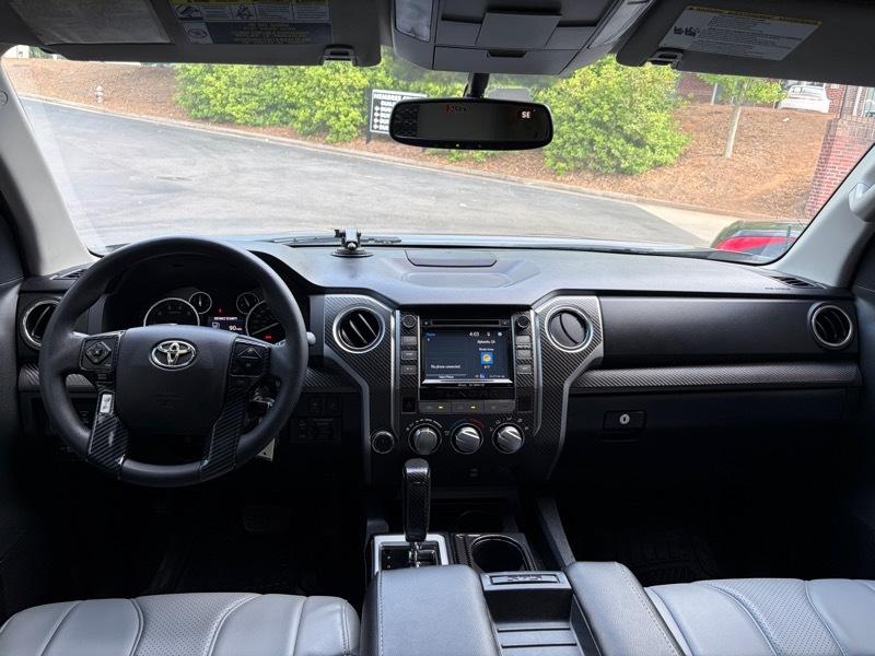 Toyota Tundra  2016