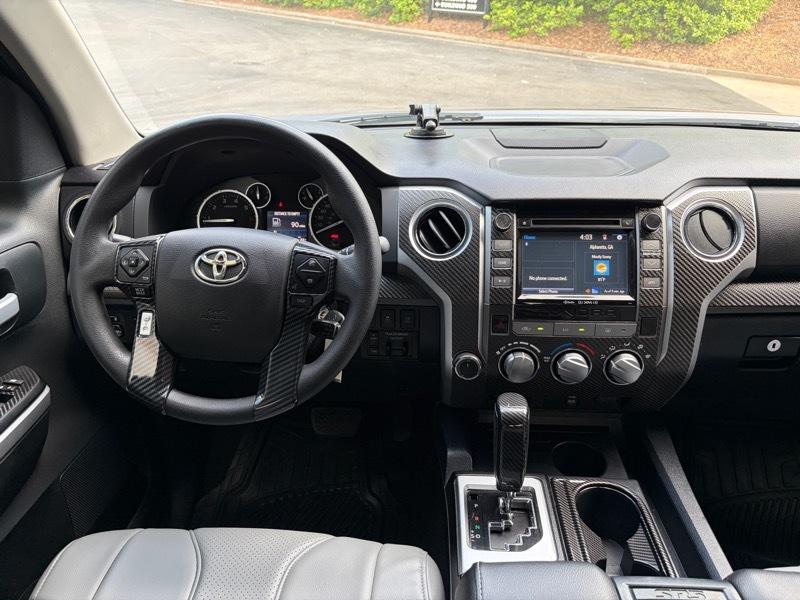 Toyota Tundra  2016