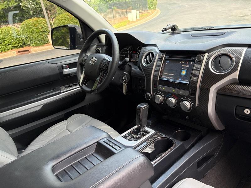 Toyota Tundra  2016