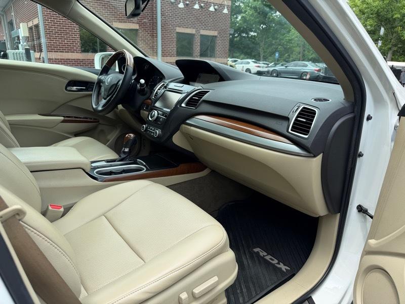 Acura RDX 6-Spd AT AWD w/Advance Package 2016