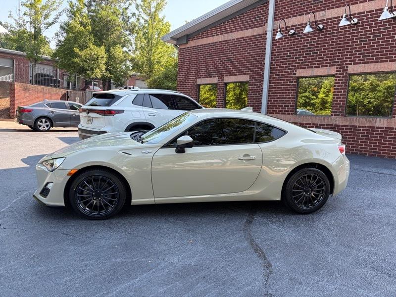 Scion FR-S 6MT 2016