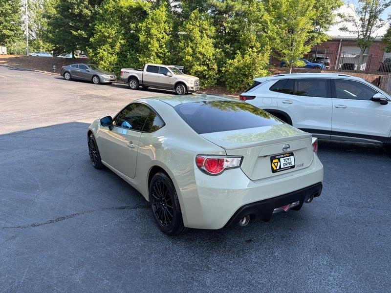 Scion FR-S 6MT 2016