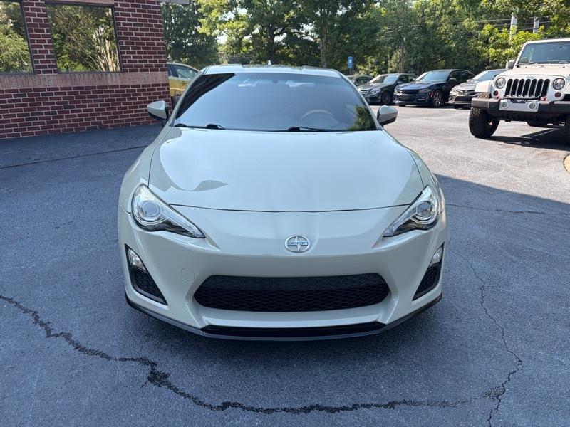Scion FR-S 6MT 2016