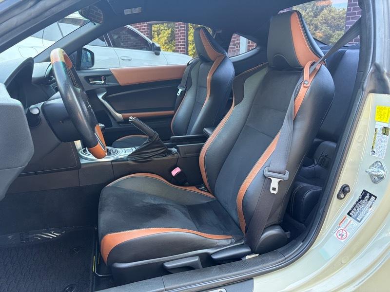 Scion FR-S 6MT 2016