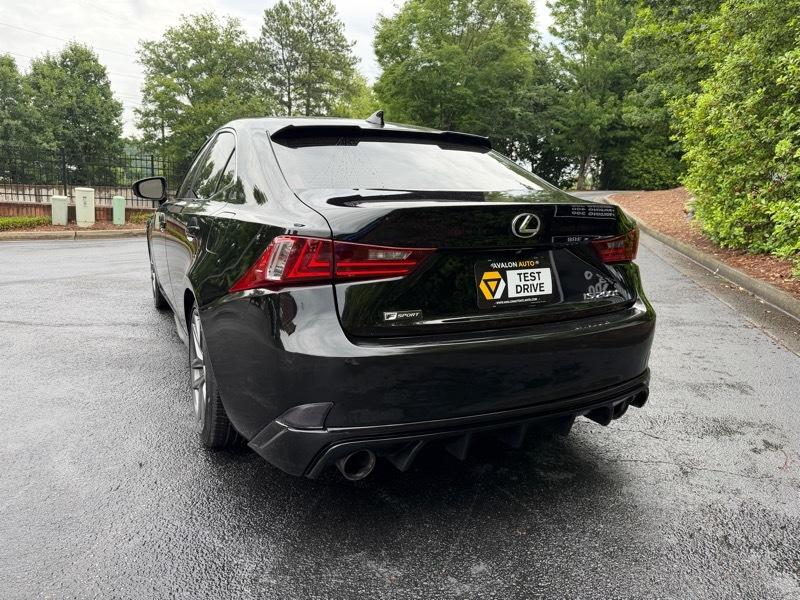 Lexus IS 200t 2016