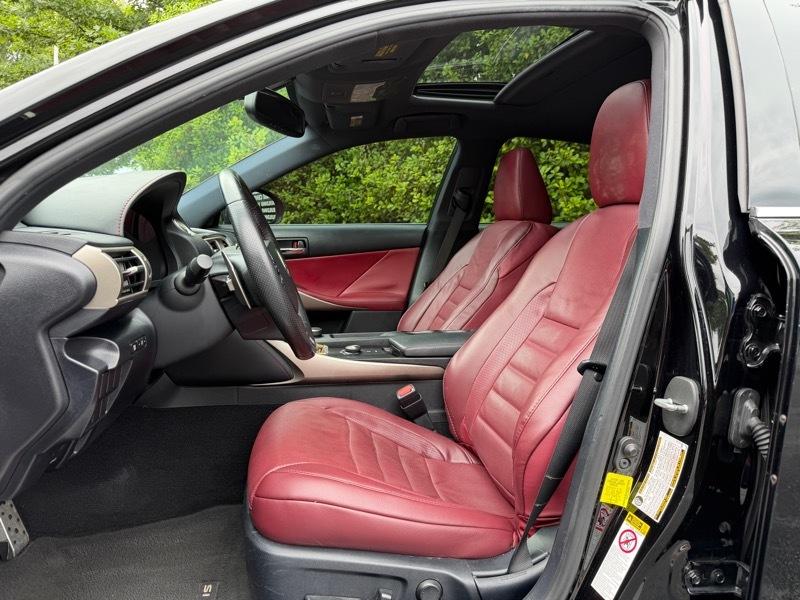 Lexus IS 200t 2016