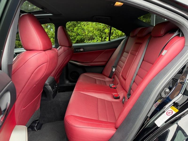 Lexus IS 200t 2016