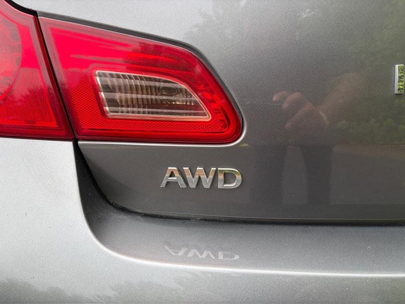 Infiniti Q40 AWD 2015