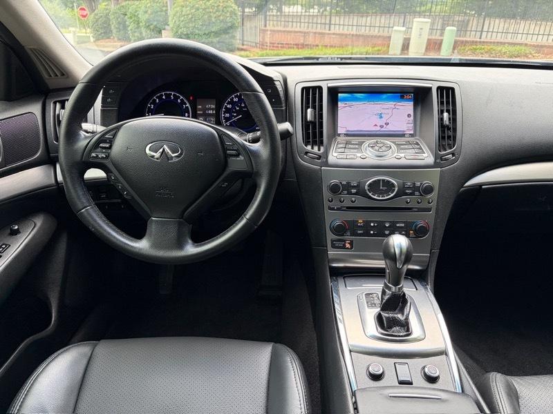 Infiniti Q40 AWD 2015