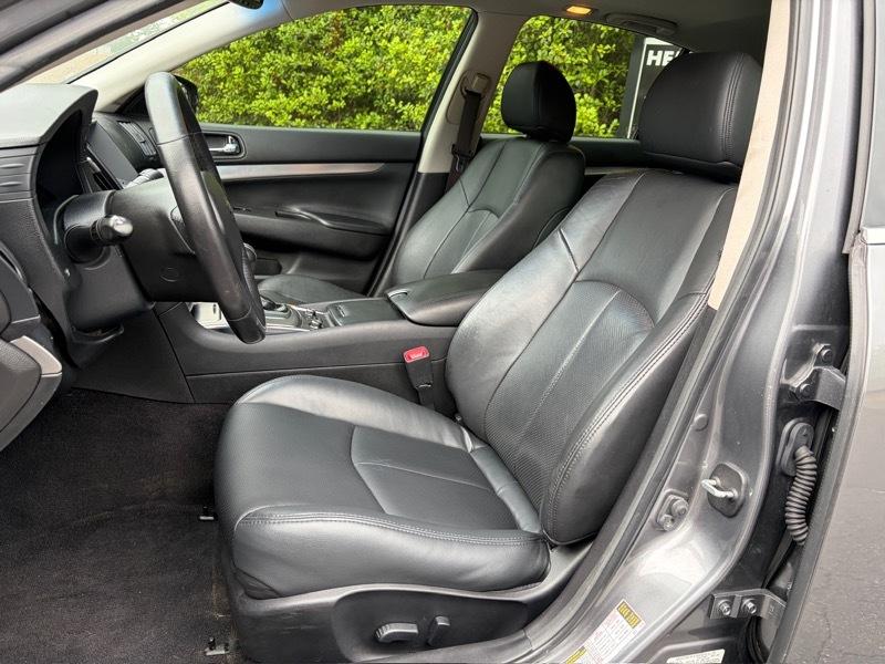 Infiniti Q40 AWD 2015