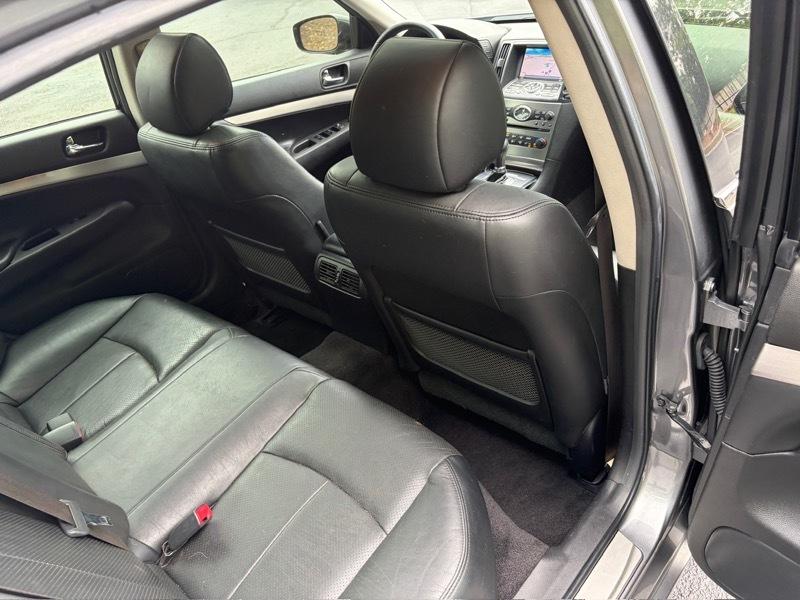 Infiniti Q40 AWD 2015