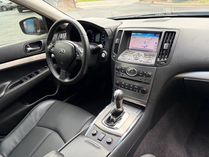 Infiniti Q40 AWD 2015