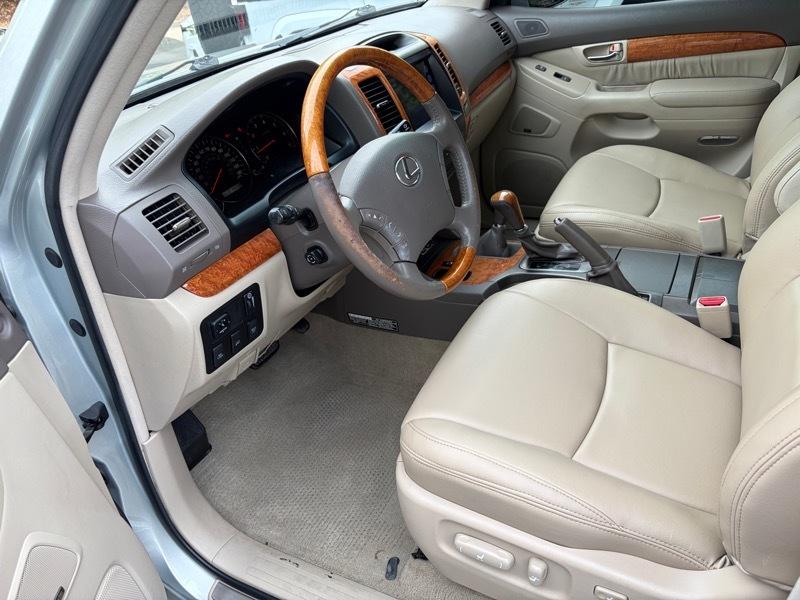 Lexus GX 470 Sport Utility 2004