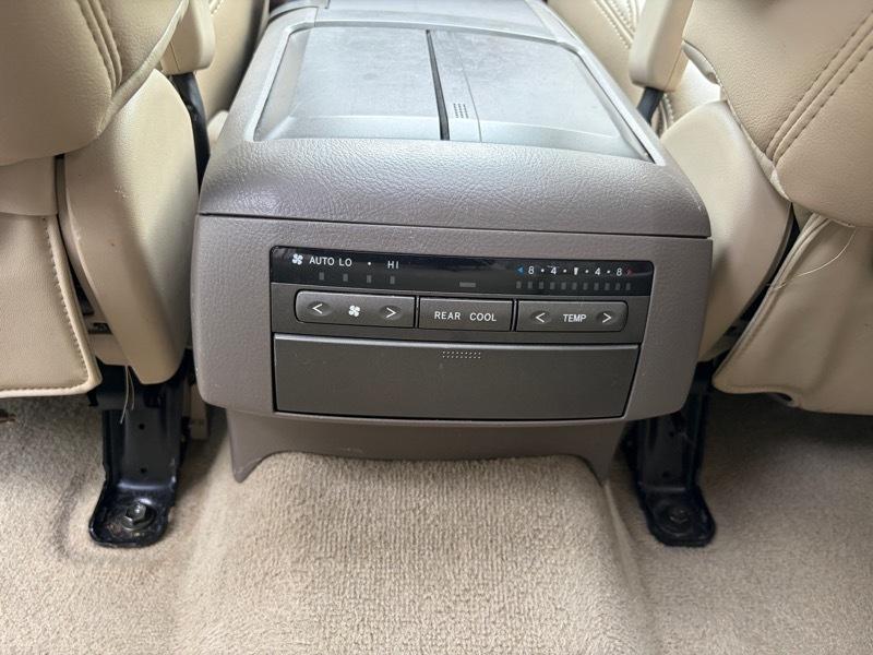 Lexus GX 470 Sport Utility 2004
