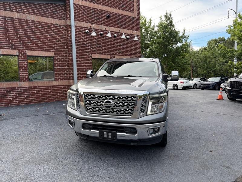 Nissan Titan XD SL 4WD Diesel 2016