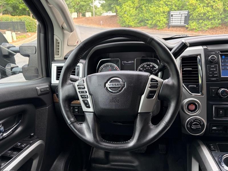 Nissan Titan XD SL 4WD Diesel 2016