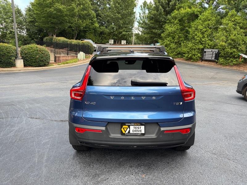 Volvo XC40 T5 R-Design AWD 2021