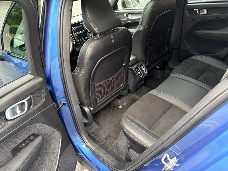 Volvo XC40 T5 R-Design AWD 2021