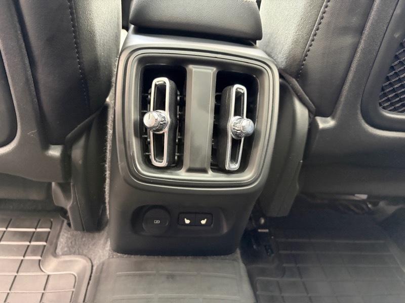 Volvo XC40 T5 R-Design AWD 2021