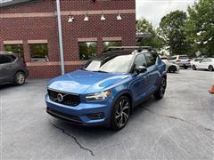 2021 Volvo XC40 