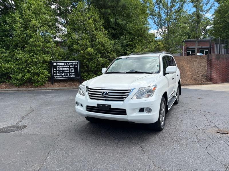 Lexus LX 570 Sport Utility 2011