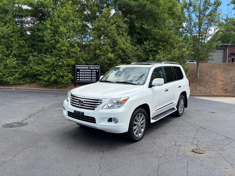 Lexus LX 570 Sport Utility 2011