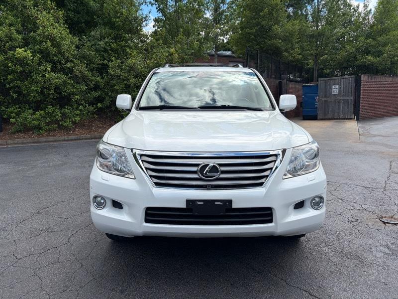 Lexus LX 570 Sport Utility 2011